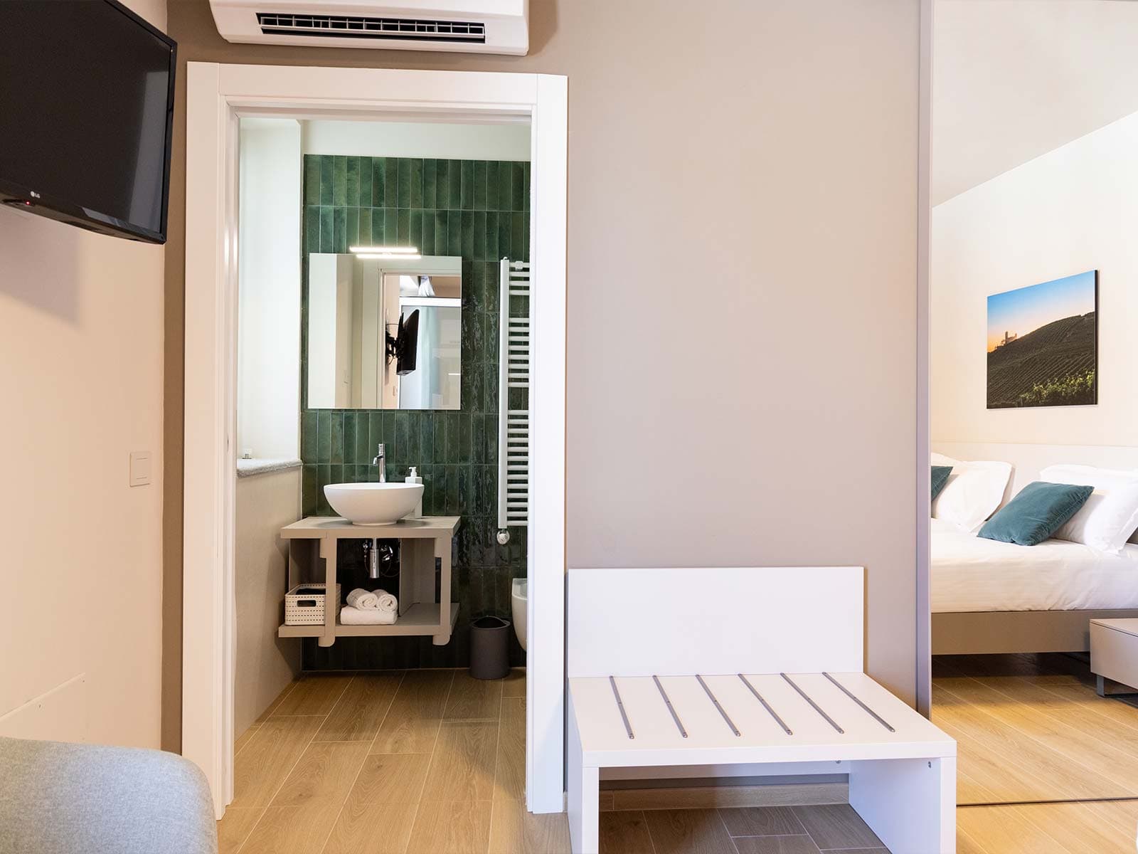 Camera Standard, bagno e letto